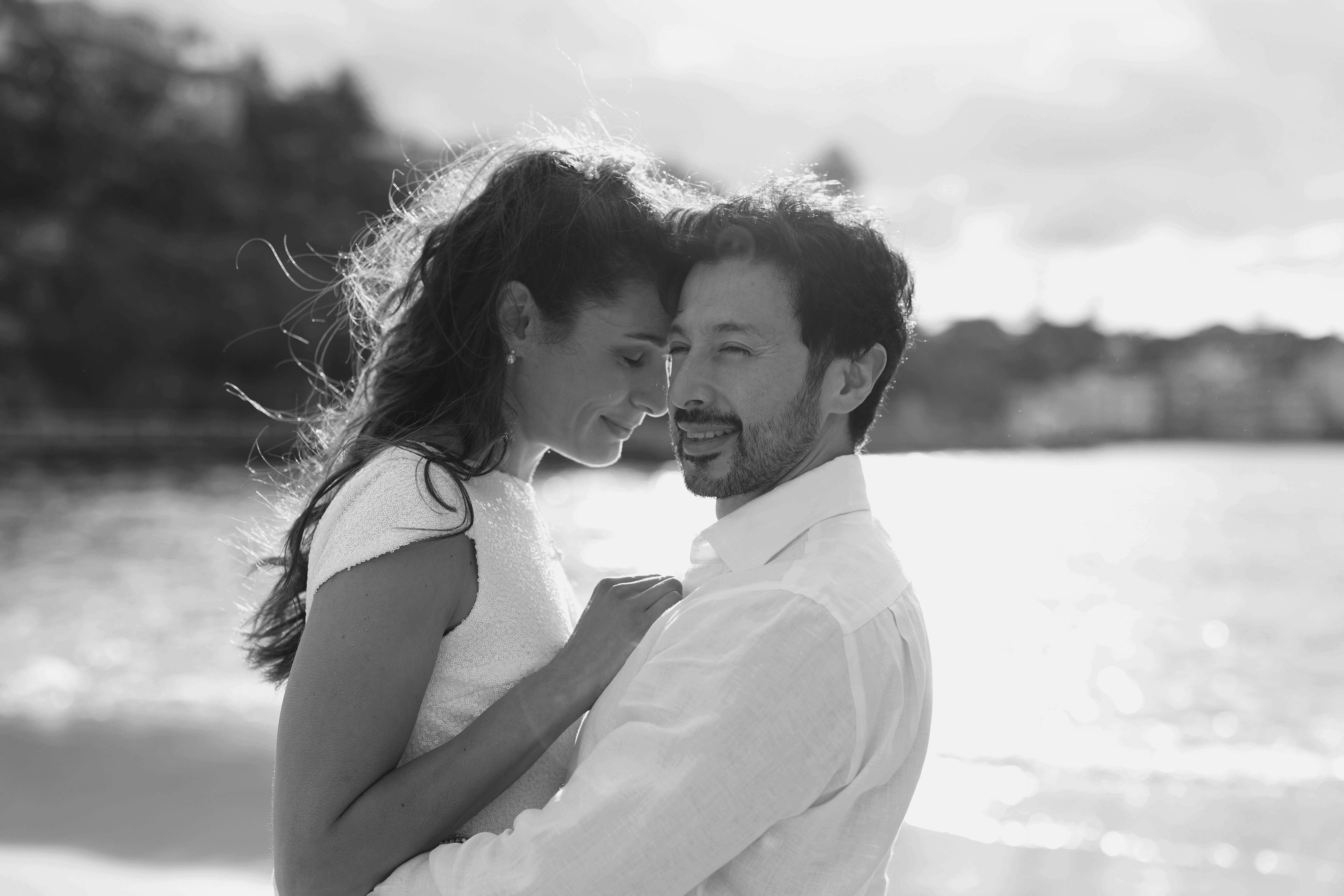The Reality of Dating a Celebrity: What to Expect?