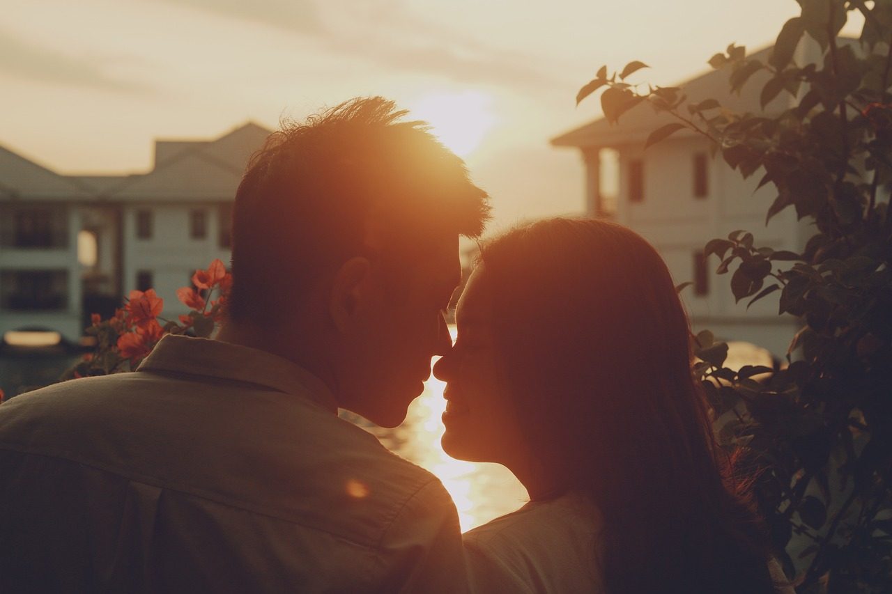 How to Build Chemistry in a Relationship: 10 Proven Steps to Deepen Your Connection